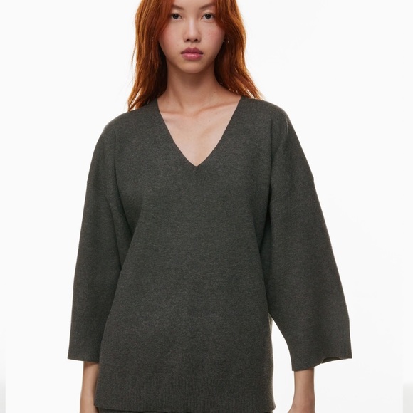 Aritzia souvenir sweater - Picture 4 of 6
